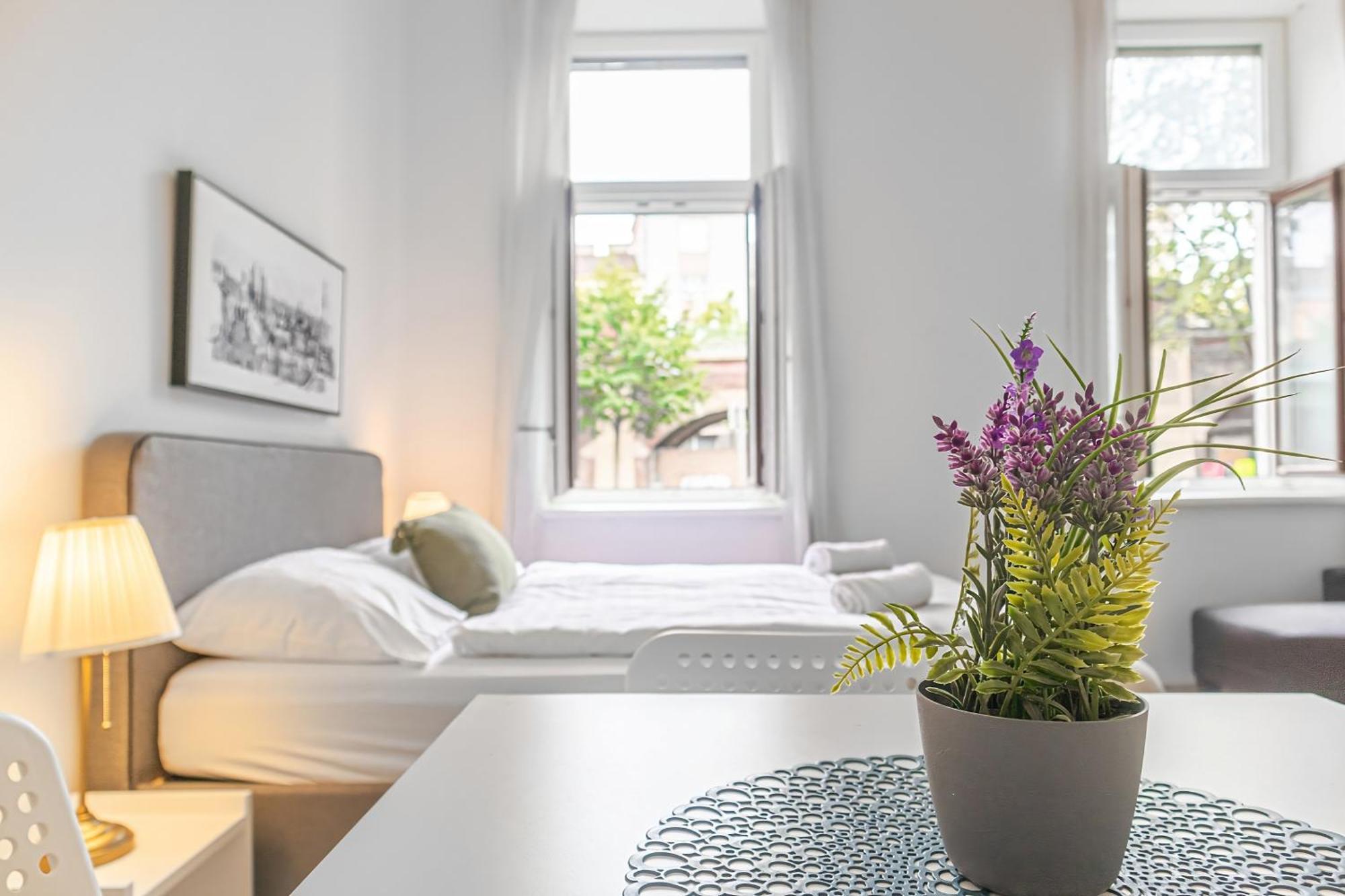 Attractive 2 Bedroom Apt. Near Vienna Akh Ideal For All Экстерьер фото
