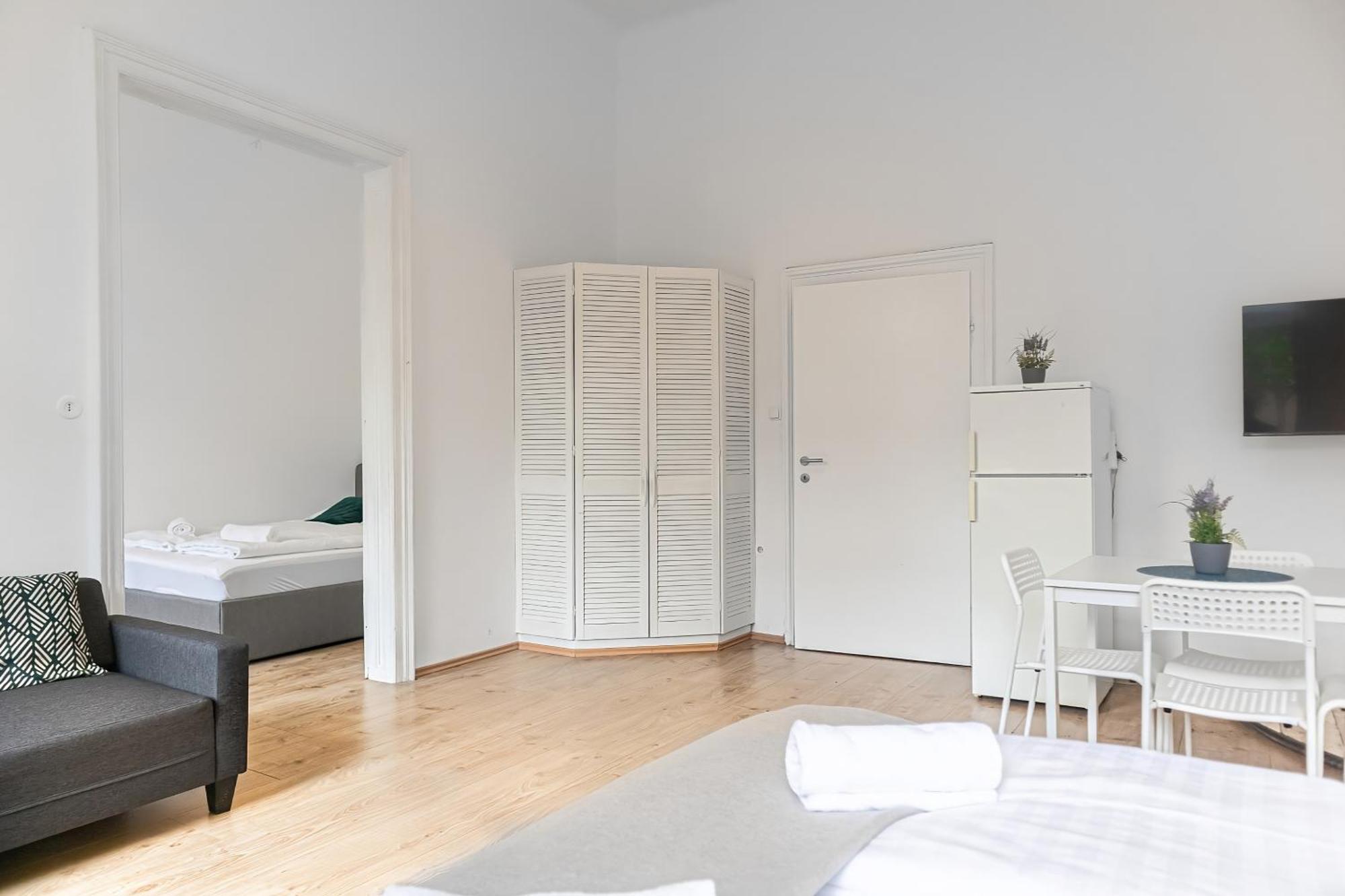 Attractive 2 Bedroom Apt. Near Vienna Akh Ideal For All Экстерьер фото
